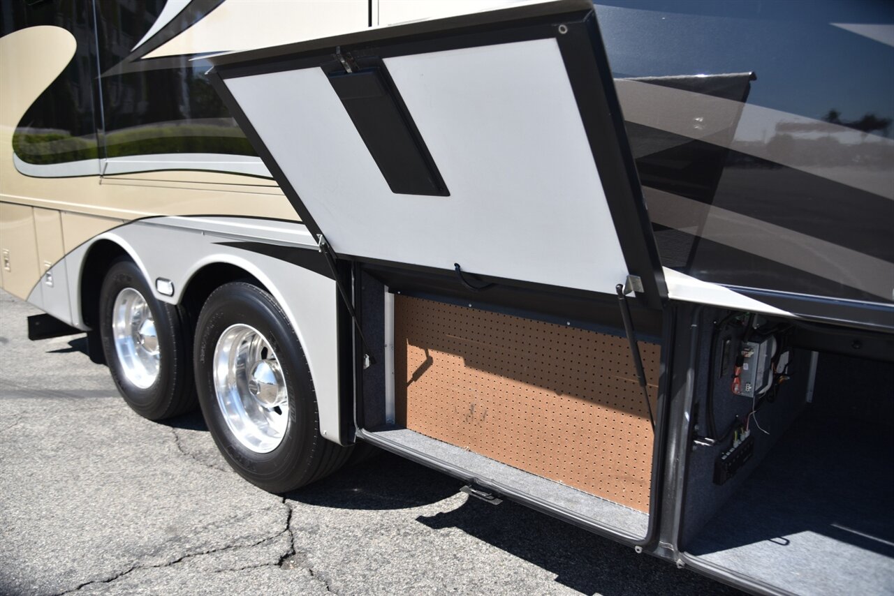 2015 Newmar Dutch Star 4018 - Photo 27 - Orange, CA 92867