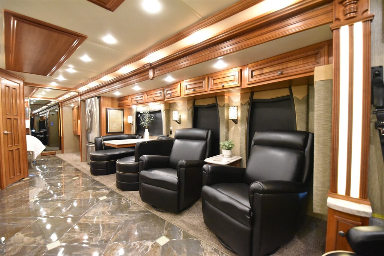 2015 Newmar Dutch Star 4018 - Photo 51 - Orange, CA 92867