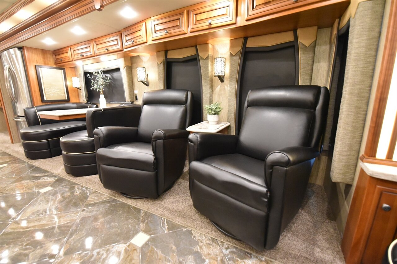 2015 Newmar Dutch Star 4018 - Photo 52 - Orange, CA 92867