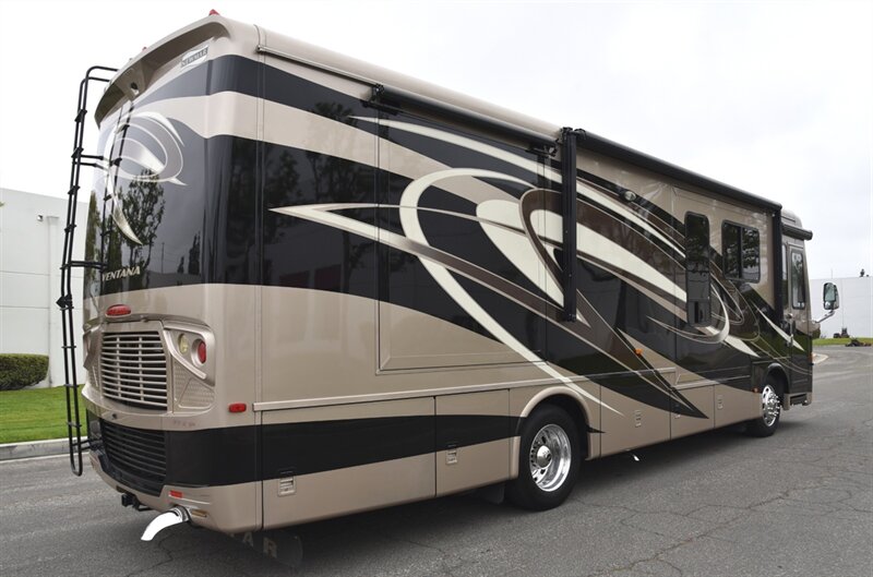 2013 Newmar Ventana - Photo 1 - Orange, CA 92867