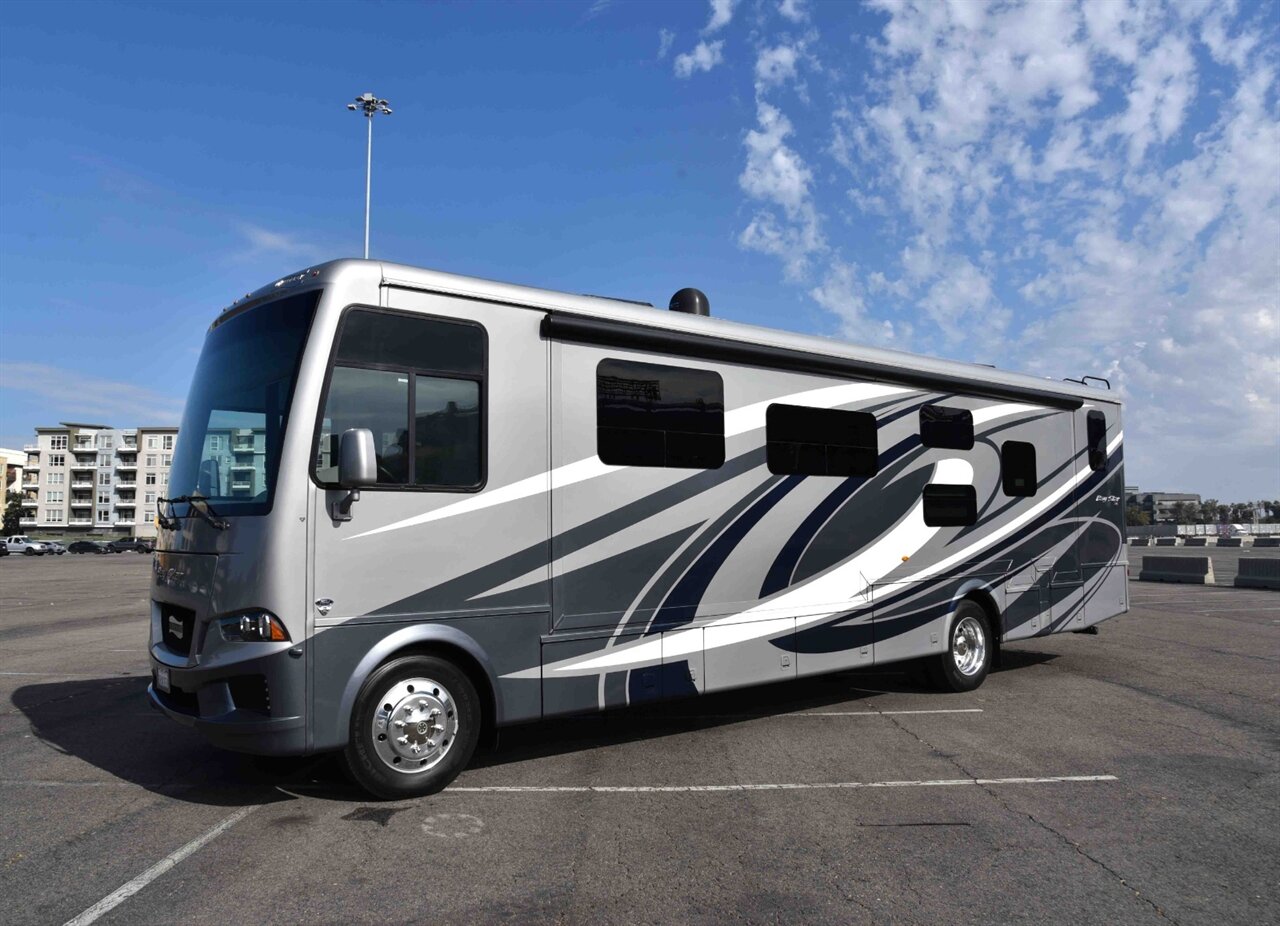 2021 NEWMAR BAYSTAR 3616 - Photo 10 - Orange, CA 92867