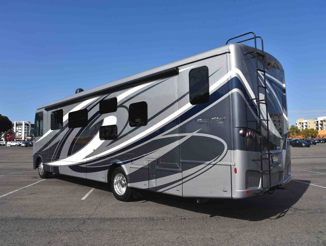 2021 NEWMAR BAYSTAR 3616 - Photo 11 - Orange, CA 92867