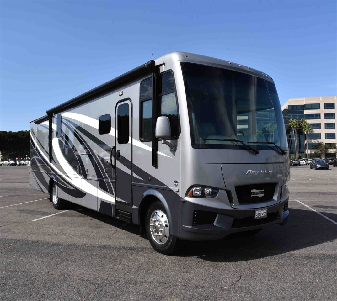 2021 NEWMAR BAYSTAR 3616 - Photo 6 - Orange, CA 92867