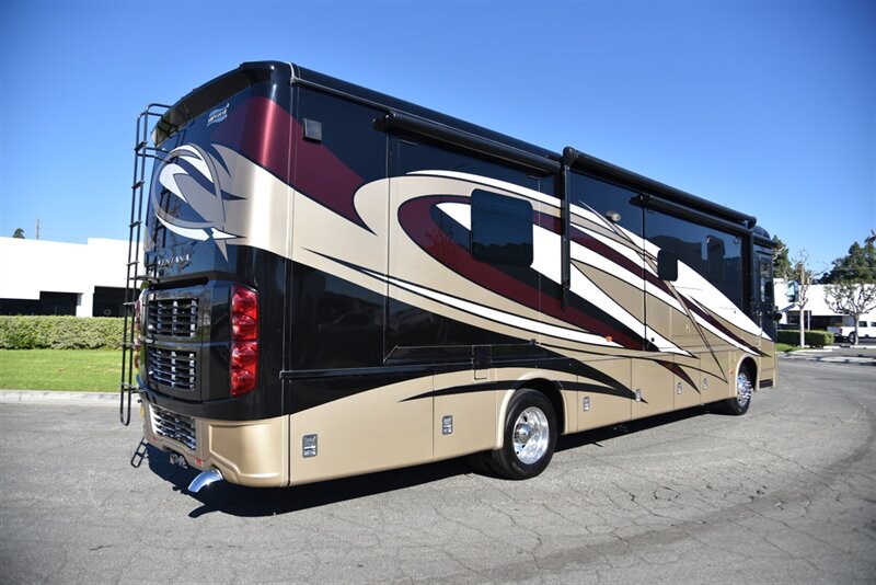 2017 Newmar Ventana 3724 - Photo 2 - Orange, CA 92867