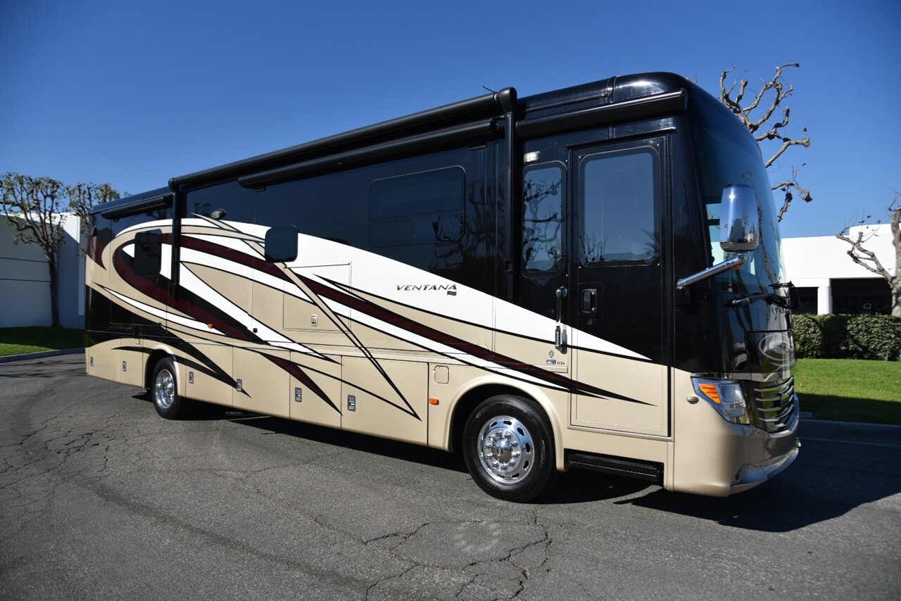 2017 Newmar Ventana 3724 - Photo 11 - Orange, CA 92867