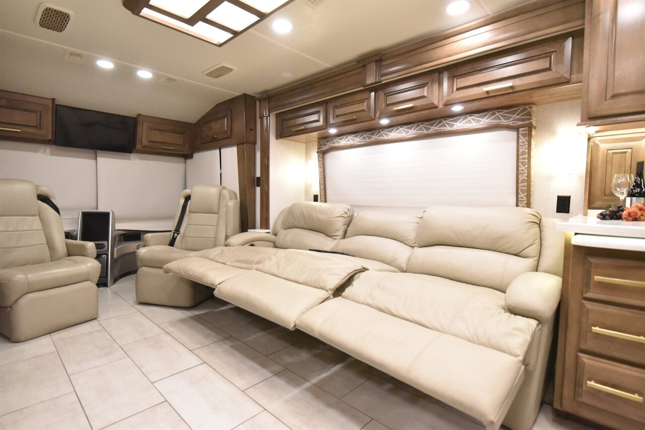 2023 Entegra Cornerstone   - Photo 28 - Orange, CA 92867