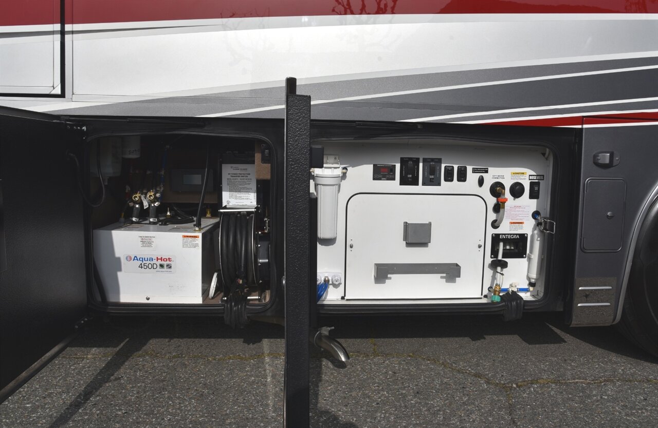 2023 Entegra Cornerstone   - Photo 19 - Orange, CA 92867