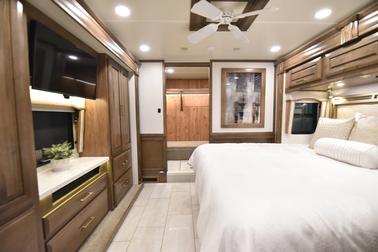 2023 Entegra Cornerstone   - Photo 35 - Orange, CA 92867