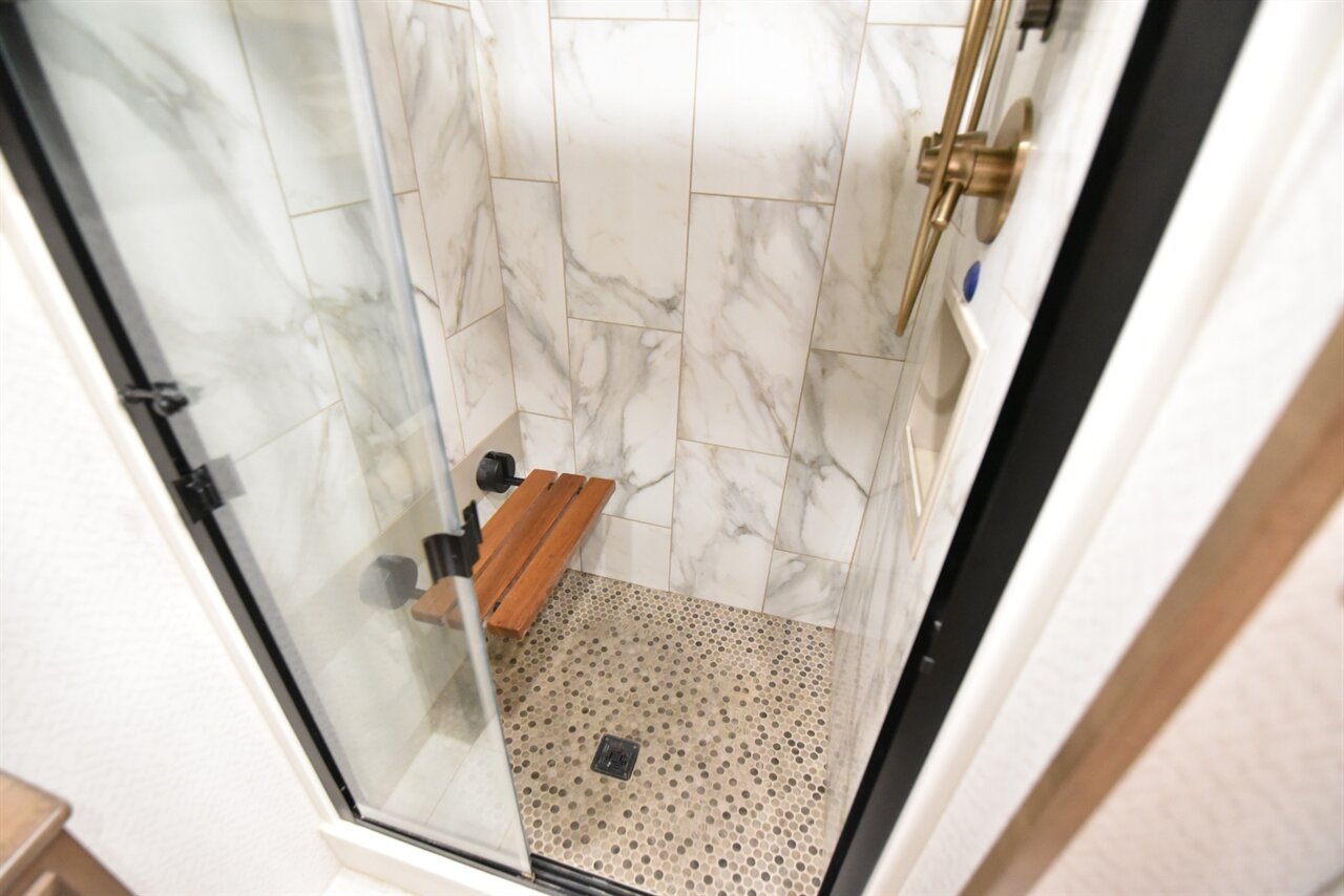 2023 Entegra Cornerstone   - Photo 44 - Orange, CA 92867