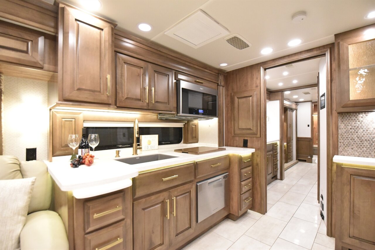 2023 Entegra Cornerstone   - Photo 29 - Orange, CA 92867