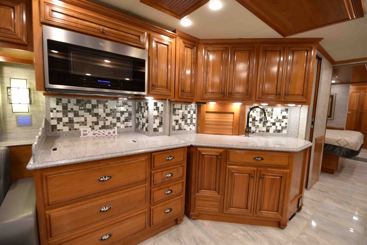 2018 Newmar Dutch star 4327   - Photo 26 - Orange, CA 92867