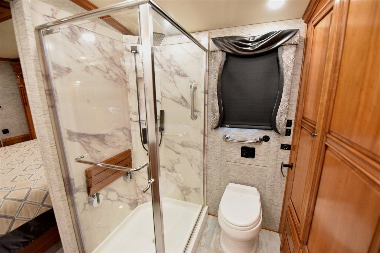 2018 Newmar Dutch star 4327   - Photo 40 - Orange, CA 92867