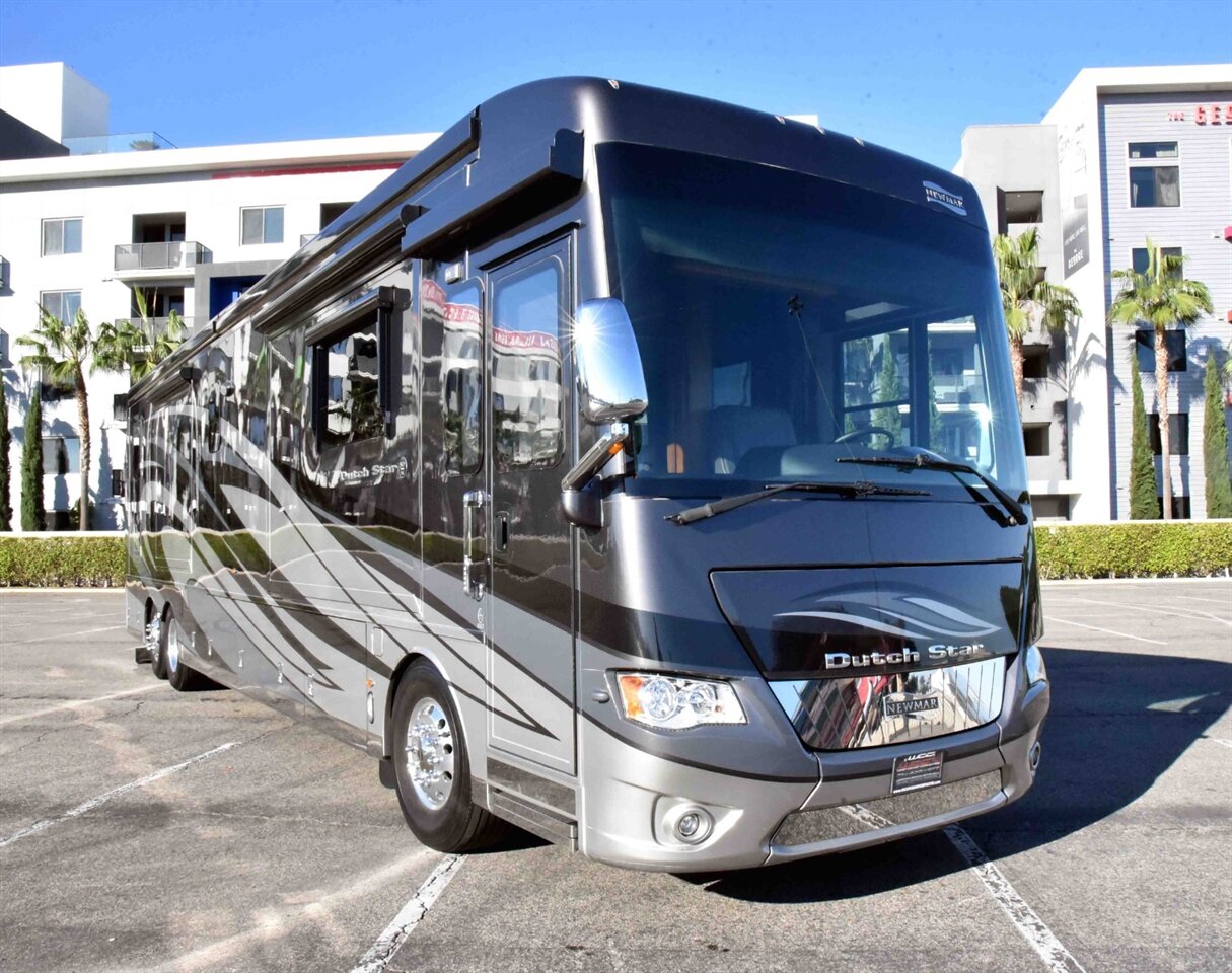 2018 Newmar Dutch star 4327   - Photo 5 - Orange, CA 92867