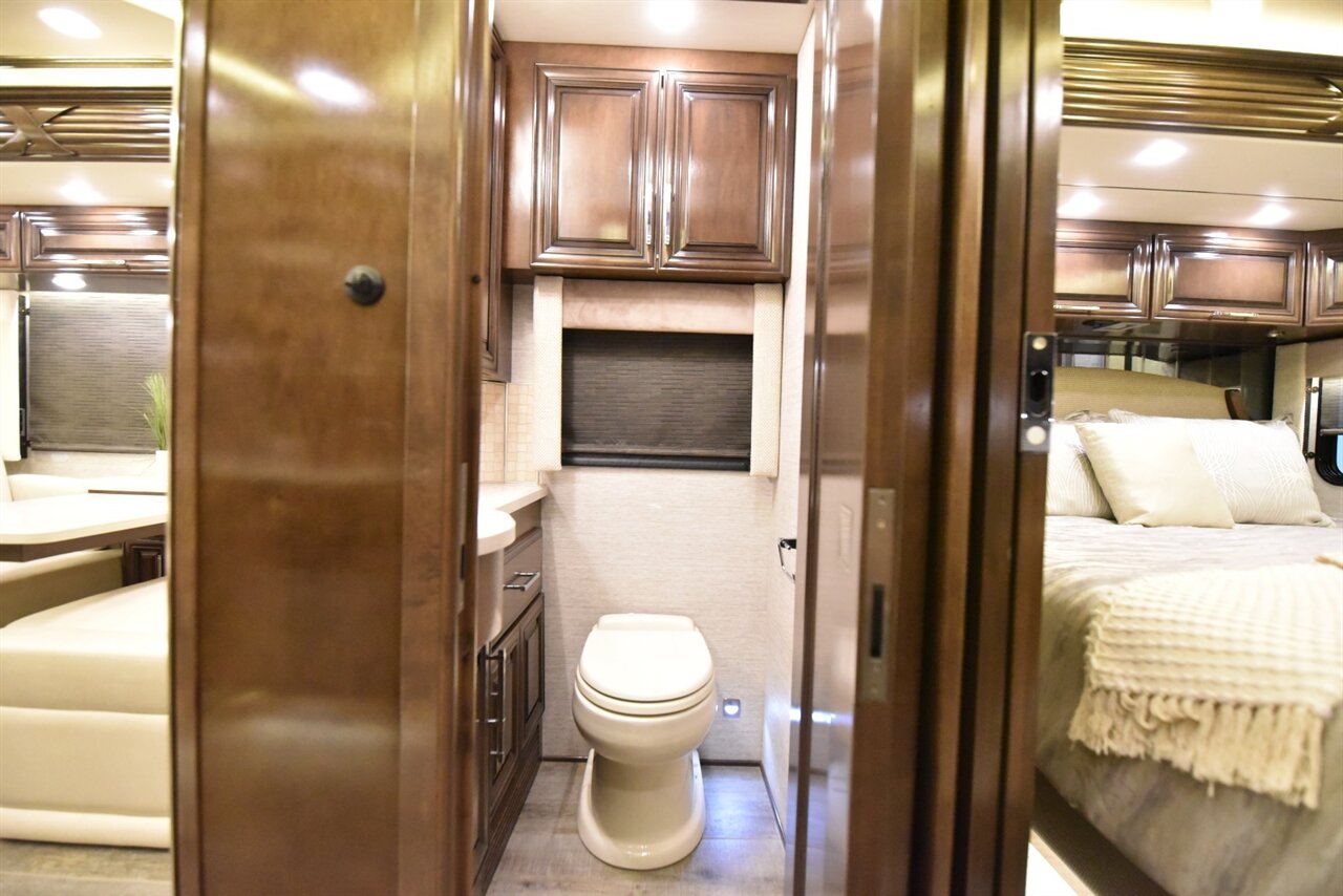 2020 Newmar Mountain Aire 4002 - Photo 61 - Orange, CA 92867