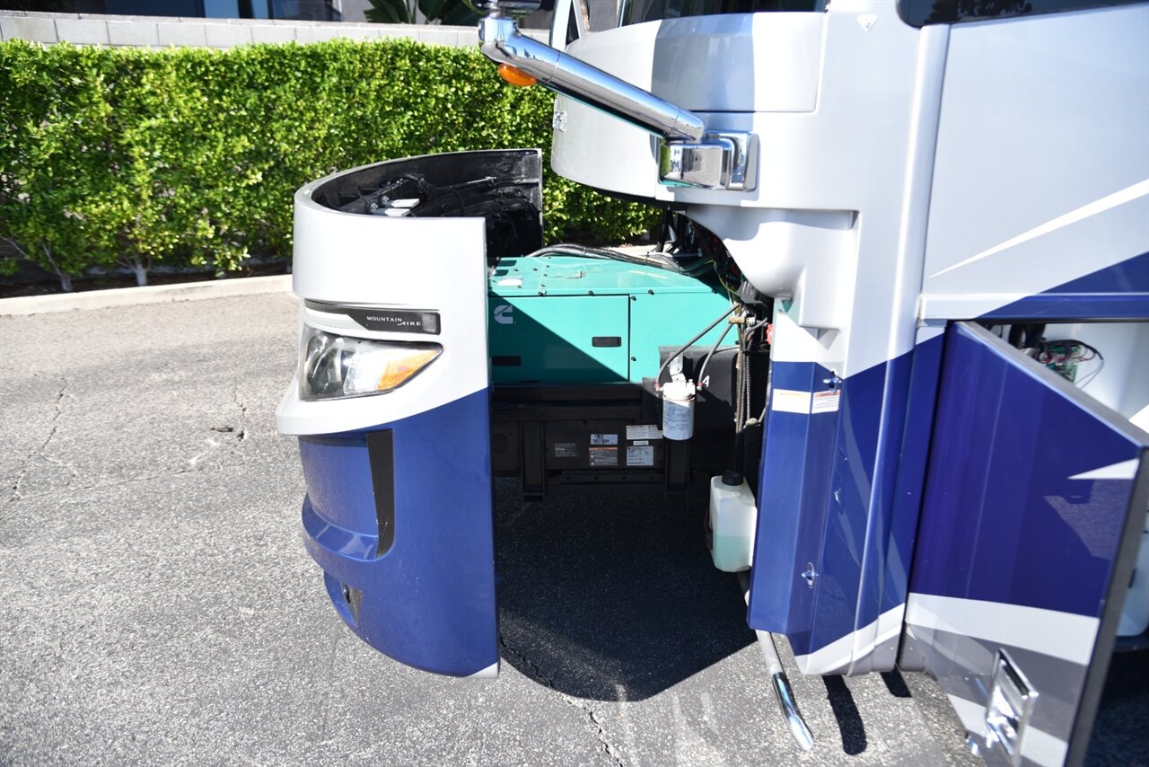 2020 Newmar Mountain Aire 4002 - Photo 45 - Orange, CA 92867