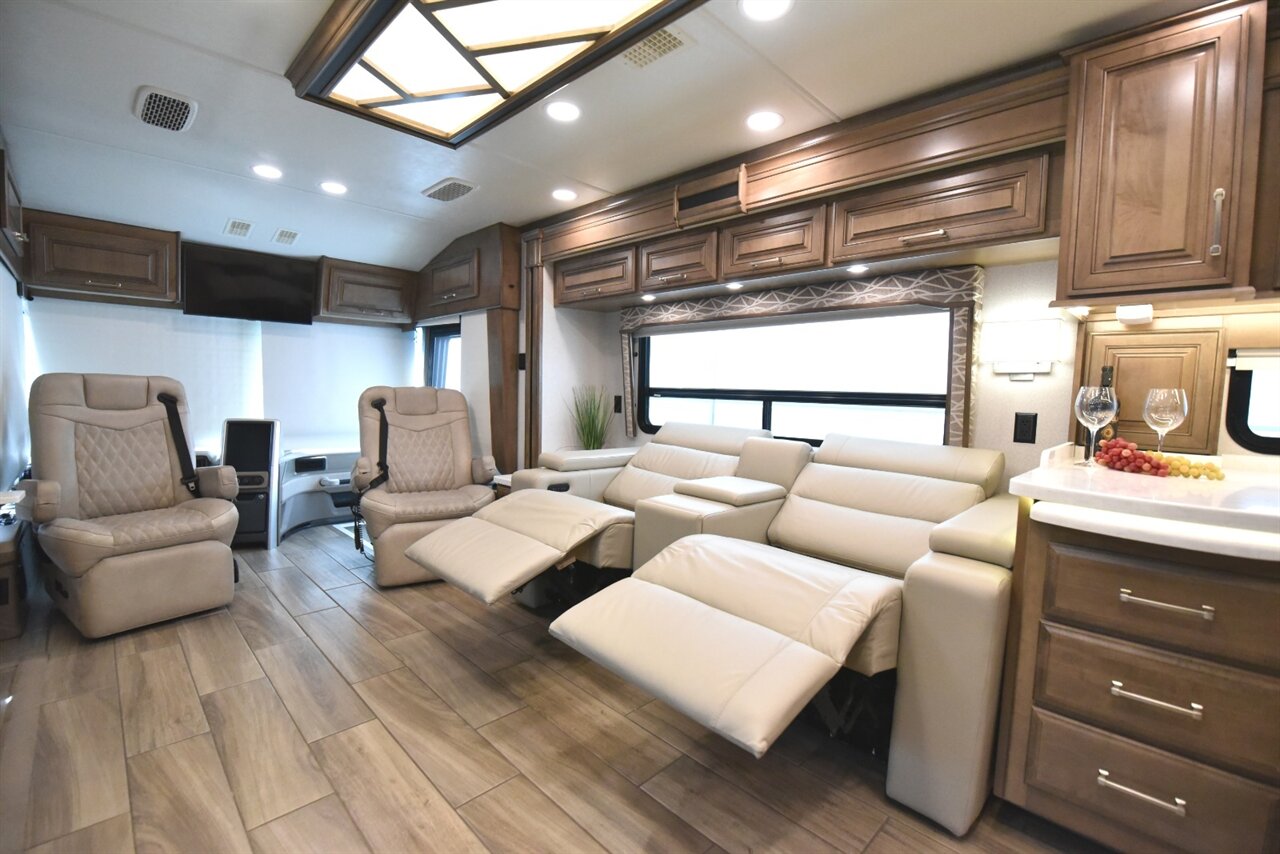 2025 Entegra Cornerstone - Photo 28 - Orange, CA 92867