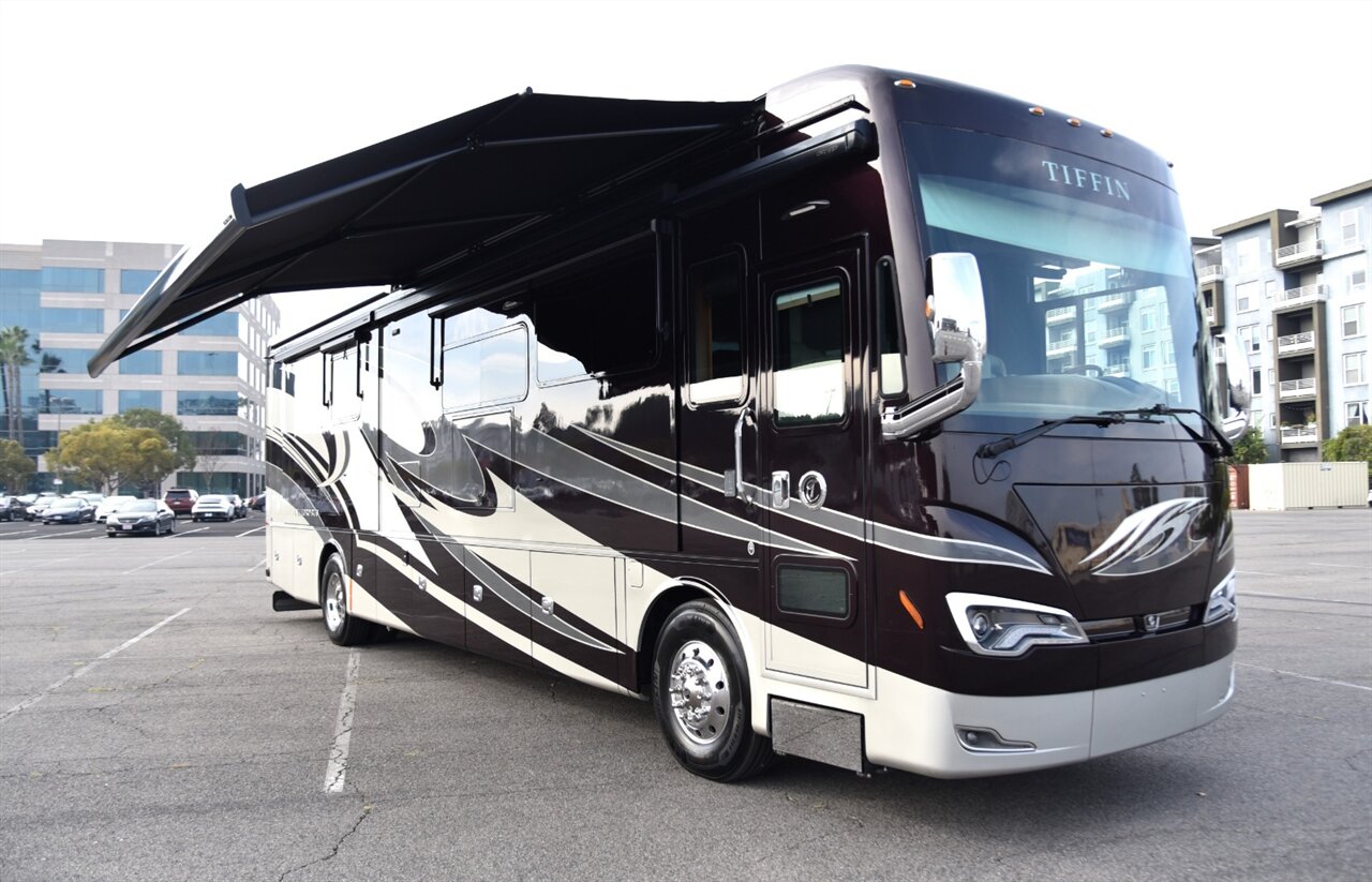 2019 Tiffin Allegro Bus 40IP   - Photo 28 - Orange, CA 92867