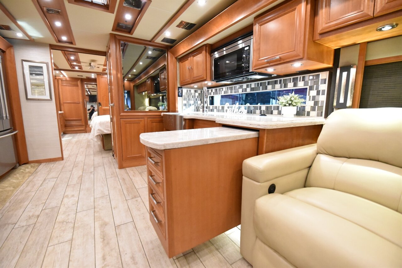 2019 Tiffin Allegro Bus 40IP   - Photo 52 - Orange, CA 92867