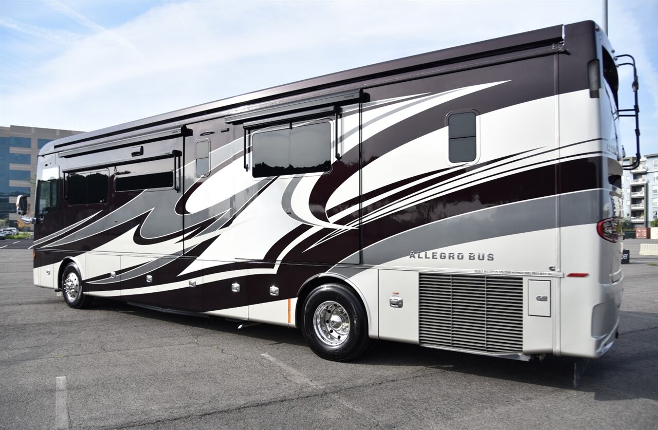 2019 Tiffin Allegro Bus 40IP   - Photo 9 - Orange, CA 92867