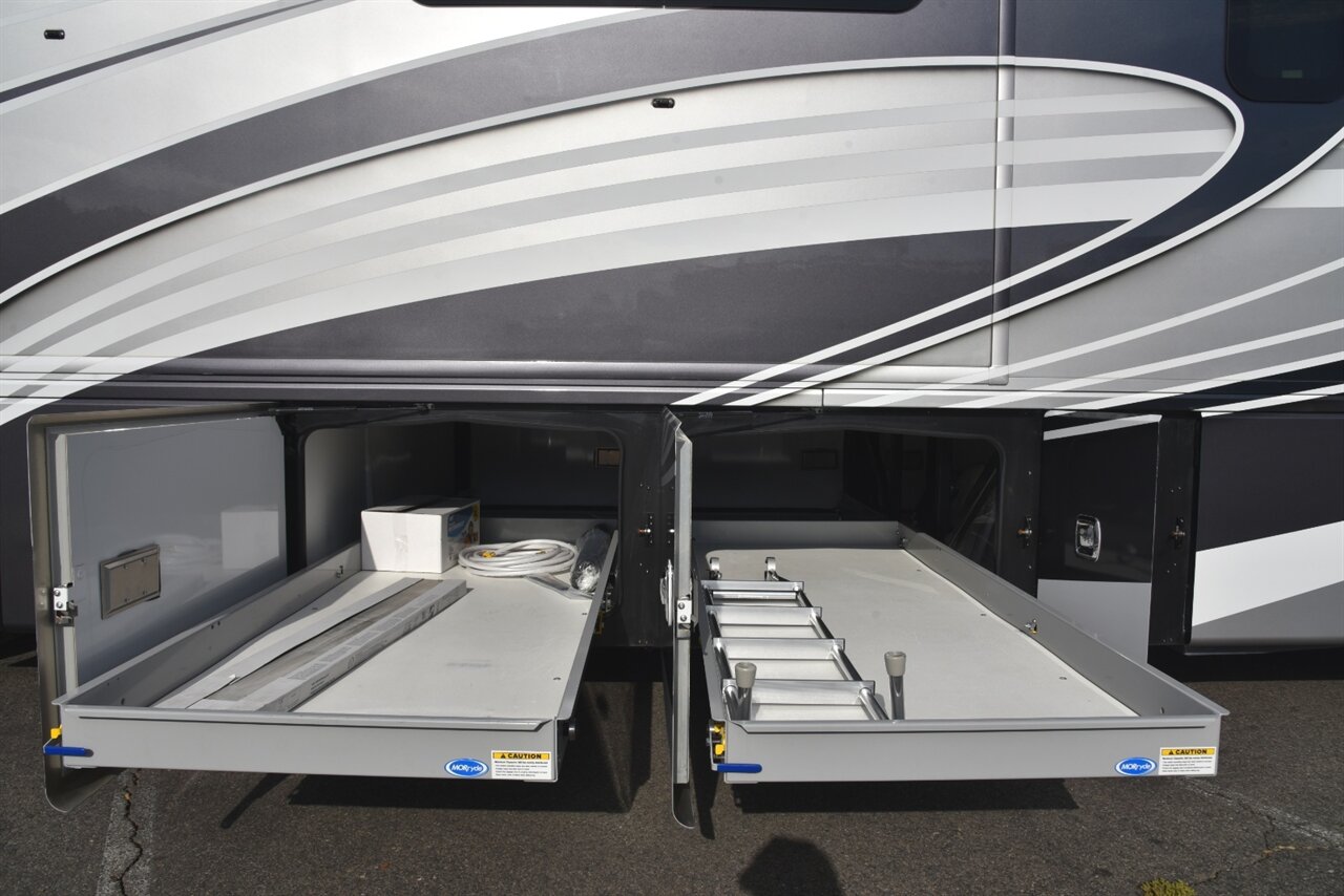 2024 Fleetwood Discovery LXE 40M   - Photo 47 - Orange, CA 92867