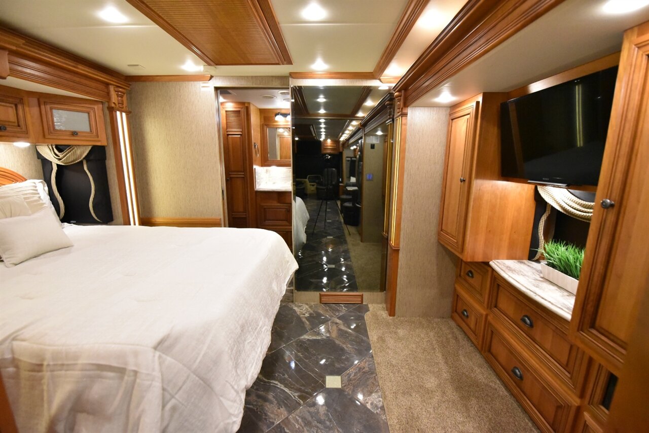2015 Newmar Dutch star 3736 - Photo 46 - Orange, CA 92867
