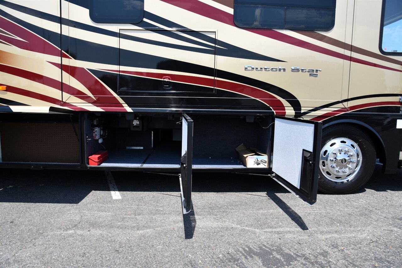 2015 Newmar Dutch star 3736 - Photo 22 - Orange, CA 92867