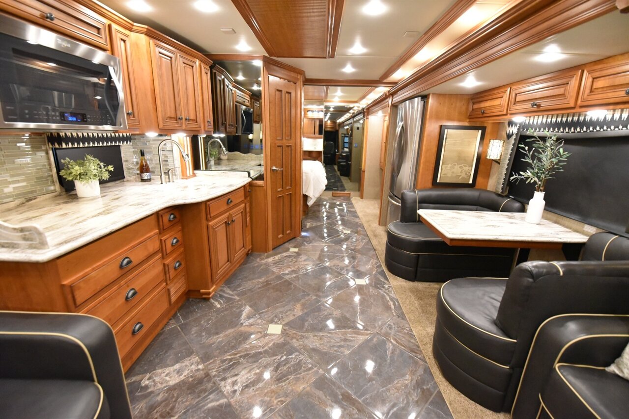 2015 Newmar Dutch star 3736 - Photo 34 - Orange, CA 92867