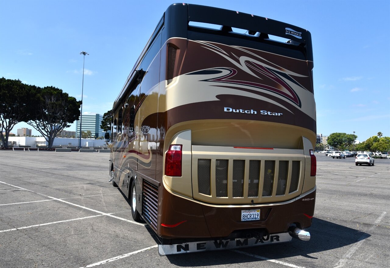 2015 Newmar Dutch star 3736 - Photo 13 - Orange, CA 92867