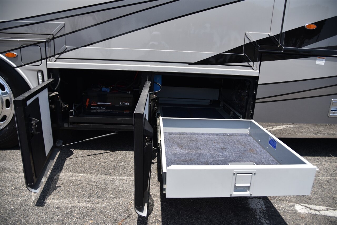 2018 Newmar New Aire 3343 - Photo 19 - Orange, CA 92867