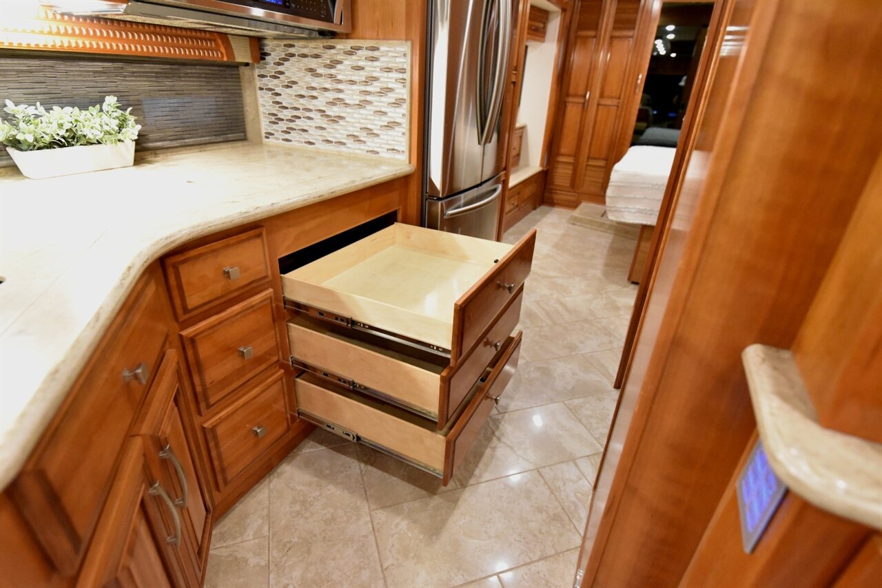 2018 Newmar New Aire 3343 - Photo 42 - Orange, CA 92867