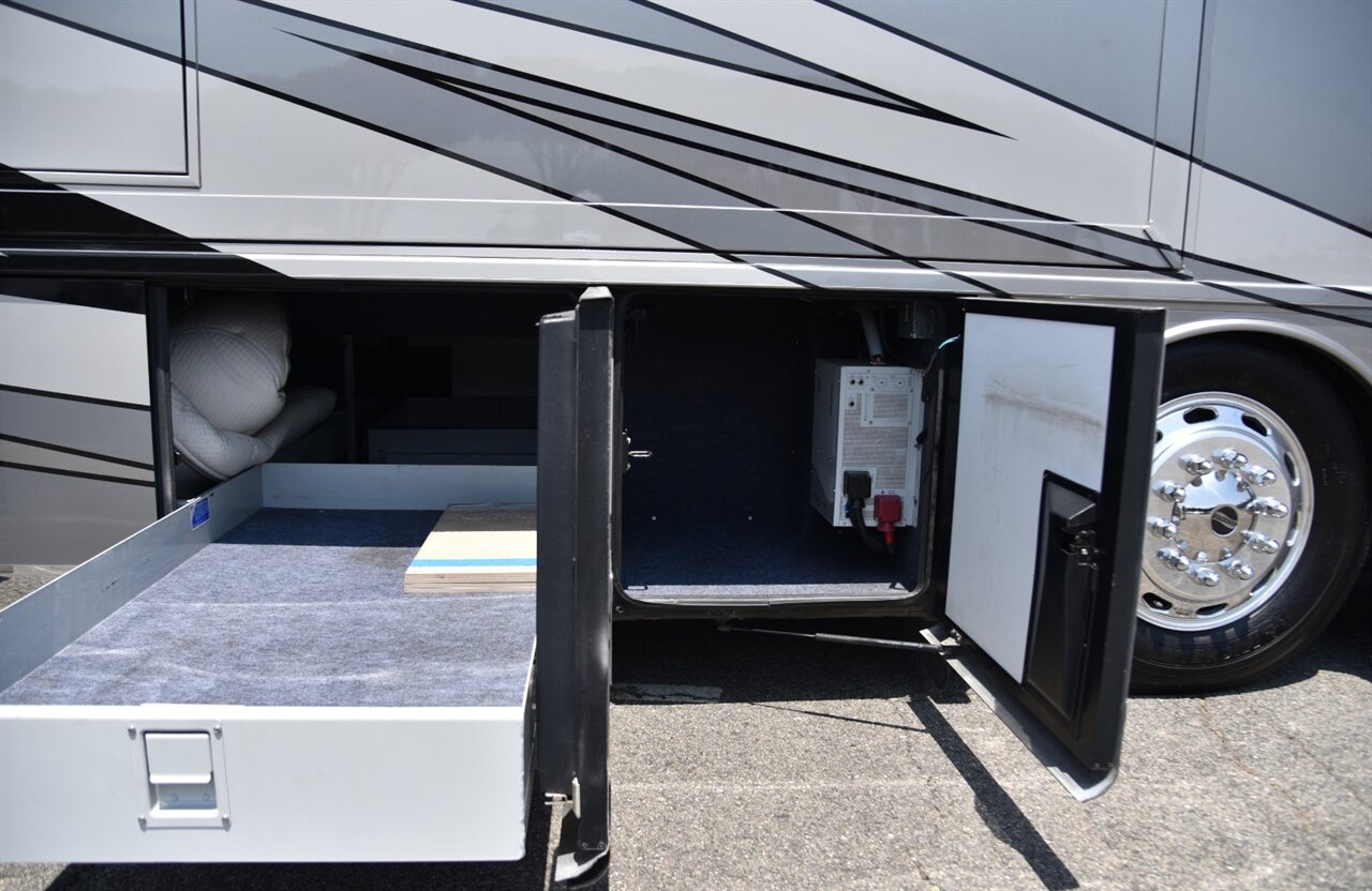 2018 Newmar New Aire 3343 - Photo 22 - Orange, CA 92867