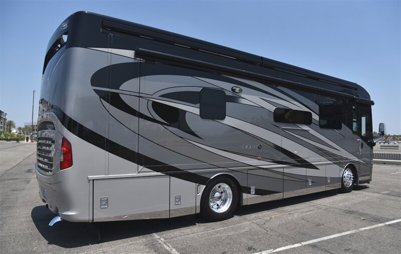2018 Newmar New Aire 3343 - Photo 1 - Orange, CA 92867