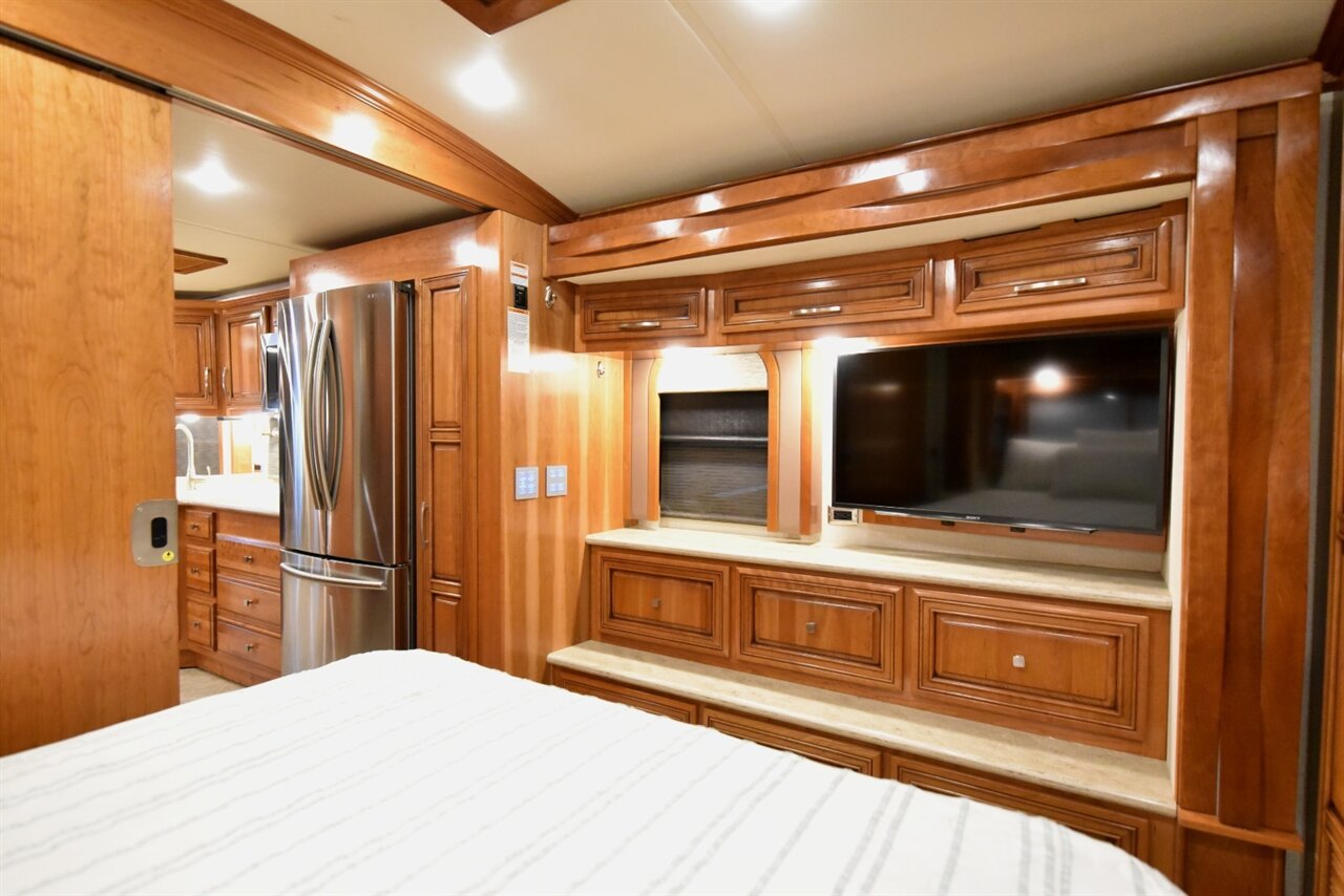 2018 Newmar New Aire 3343 - Photo 51 - Orange, CA 92867
