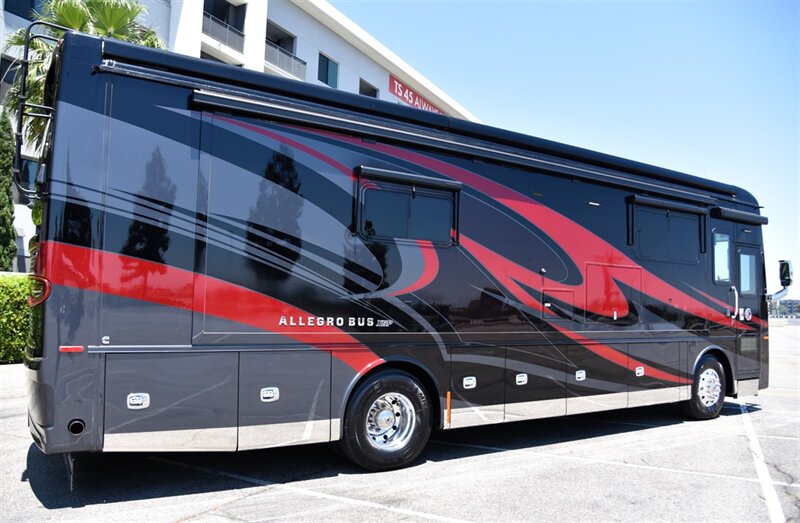 2021 Tiffin Allegro Bus 35CP   - Photo 1 - Orange, CA 92867