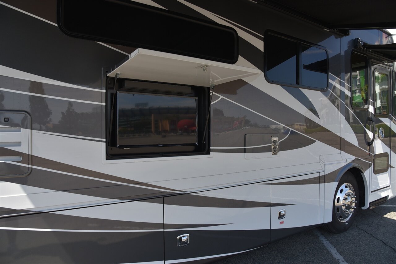 2022 Tiffin Allegro 33AL - Photo 17 - Orange, CA 92867