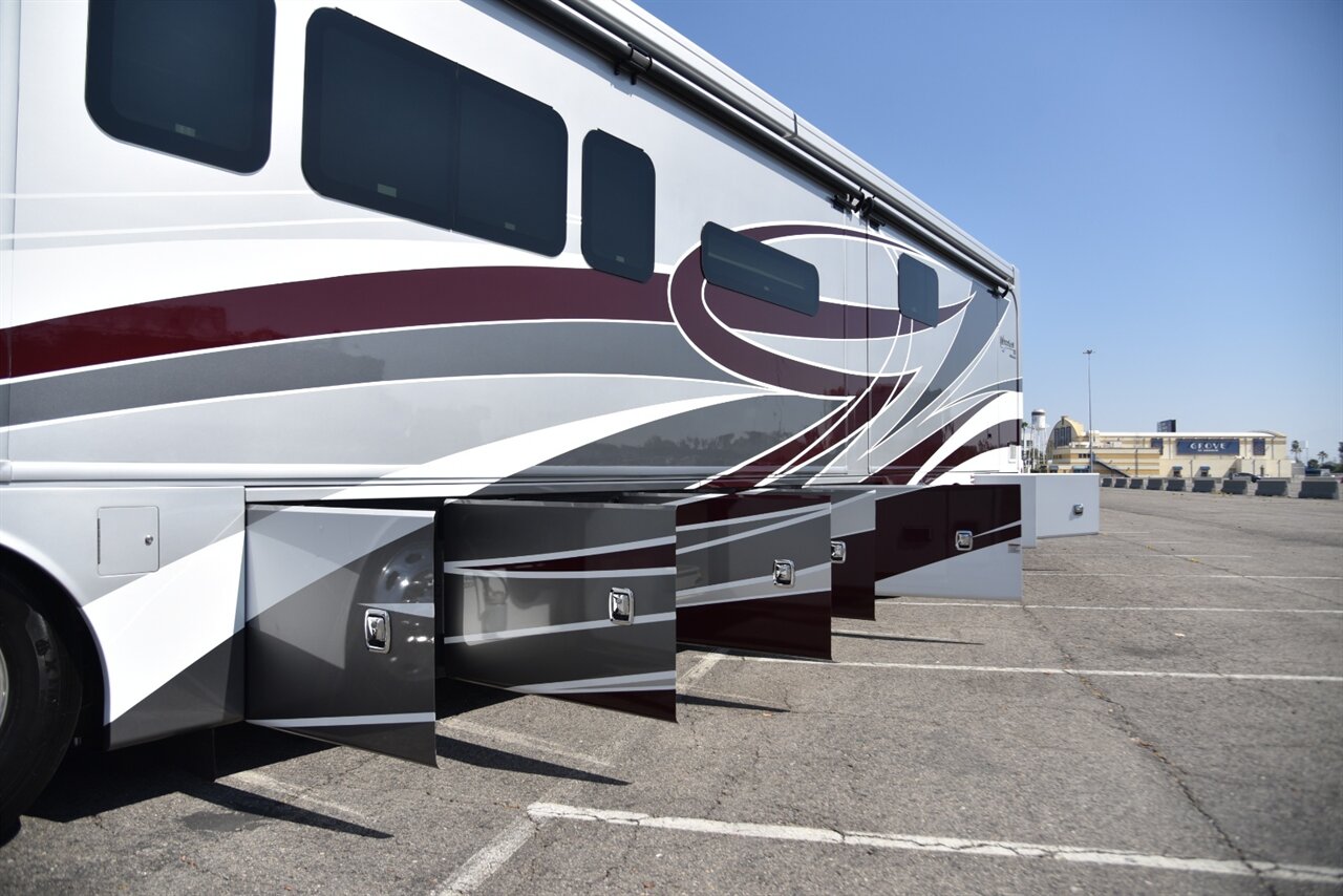 2021 Fleetwood Discovery LXE 44S - Photo 25 - Orange, CA 92867