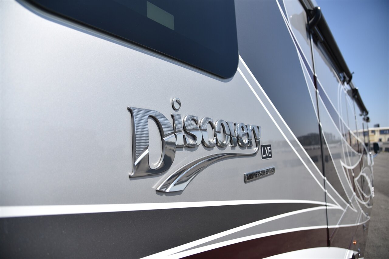 2021 Fleetwood Discovery LXE 44S - Photo 17 - Orange, CA 92867