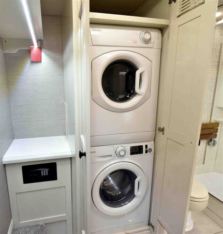 2022 TIFFIN ALLEGRO 45OP - Photo 37 - Orange, CA 92867