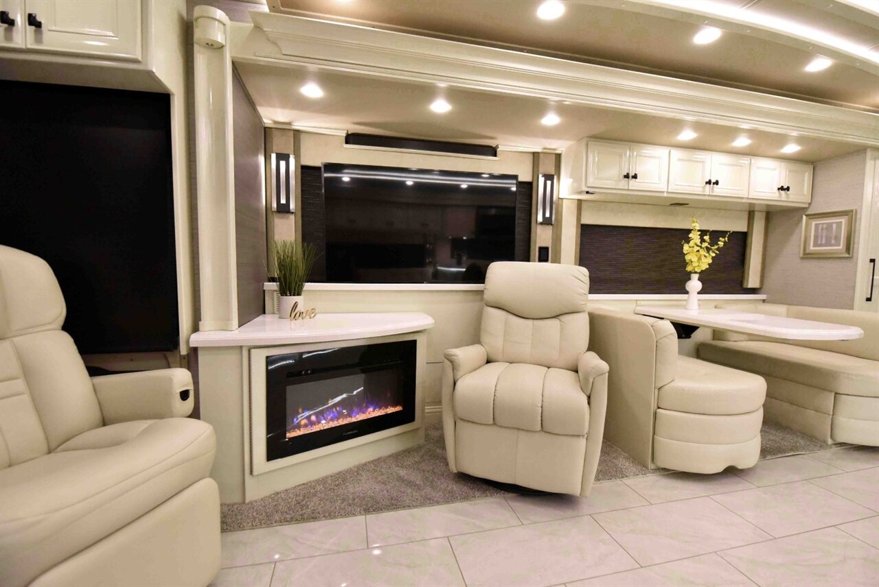 2022 TIFFIN ALLEGRO 45OP - Photo 18 - Orange, CA 92867