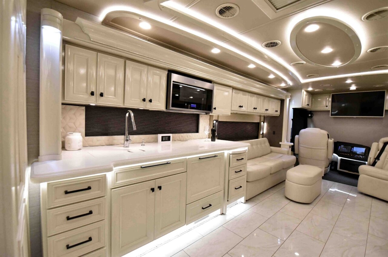 2022 TIFFIN ALLEGRO 45OP - Photo 22 - Orange, CA 92867