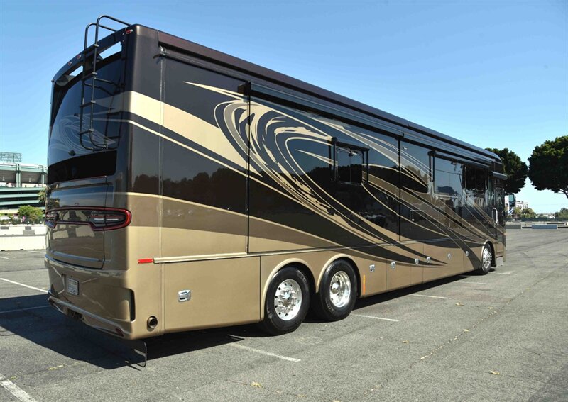 2022 TIFFIN ALLEGRO 45OP - Photo 1 - Orange, CA 92867