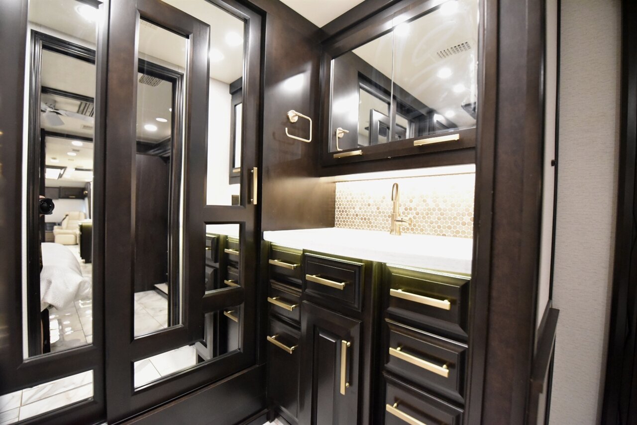 2022 Entegra Cornerstone   - Photo 48 - Orange, CA 92867