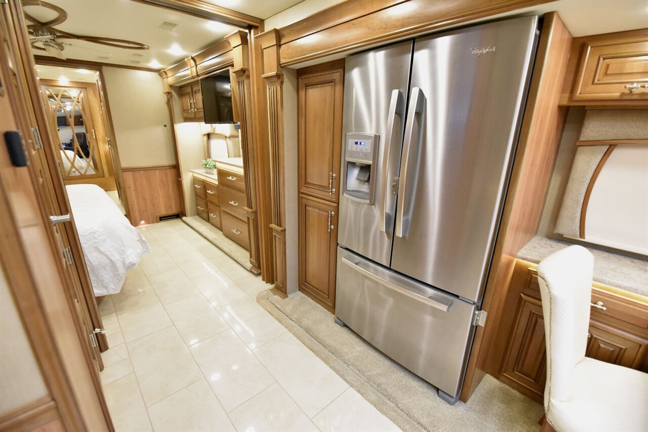 2018 Entegra Cornerstone 45W   - Photo 31 - Orange, CA 92867