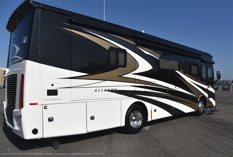 2023 Tiffin Allegro Red  