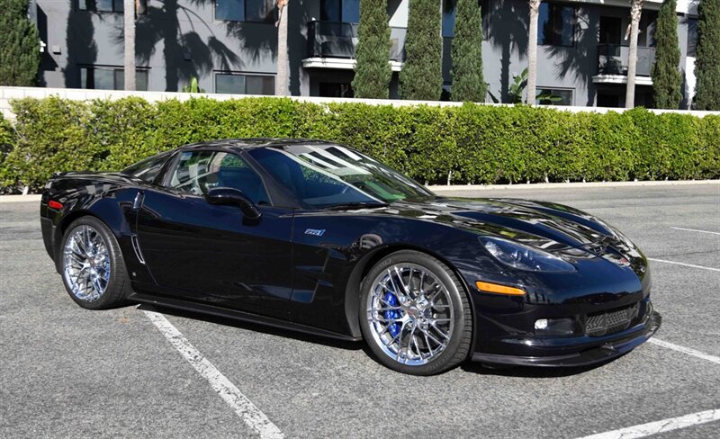 2009 Chevrolet Corvette ZR1   - Photo 3 - Orange, CA 92867