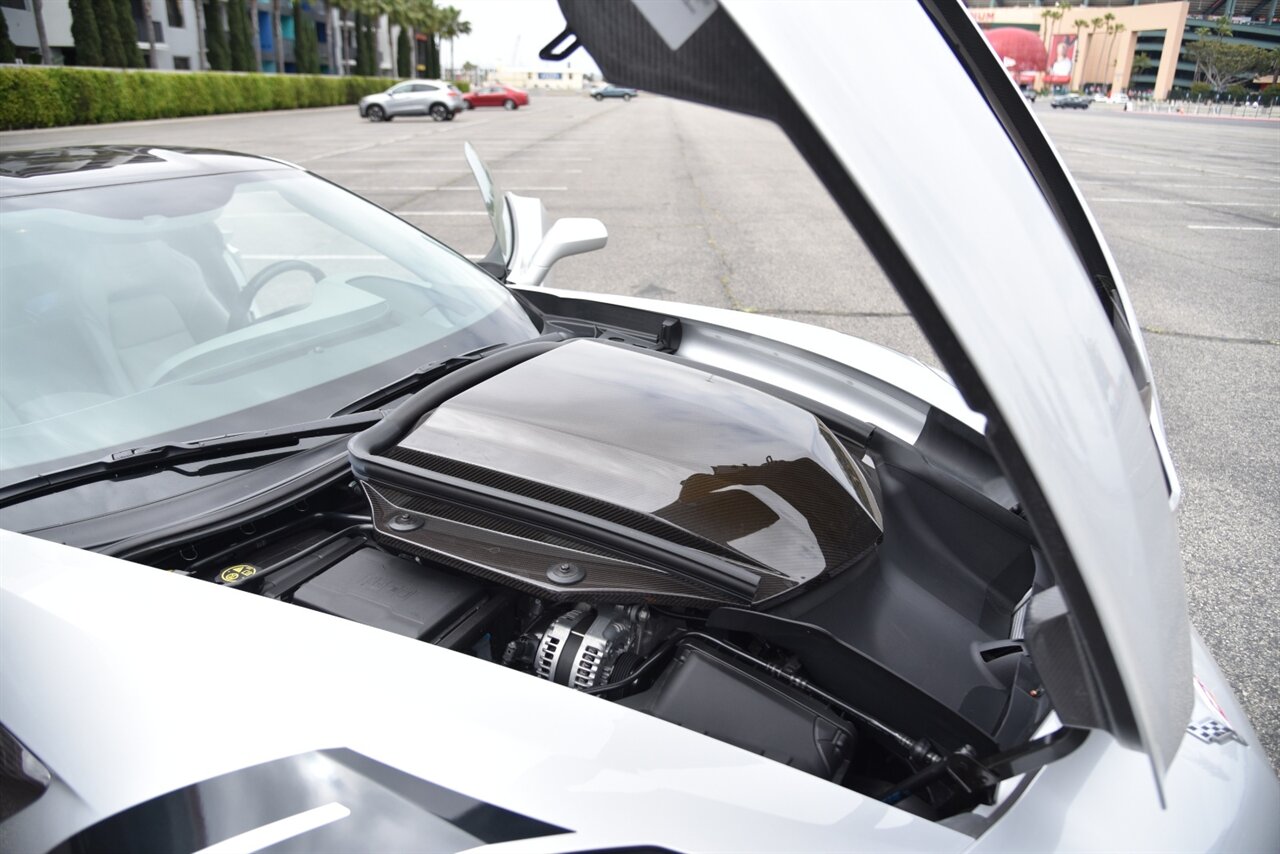 2019 Chevrolet Corvette ZR1   - Photo 20 - Orange, CA 92867