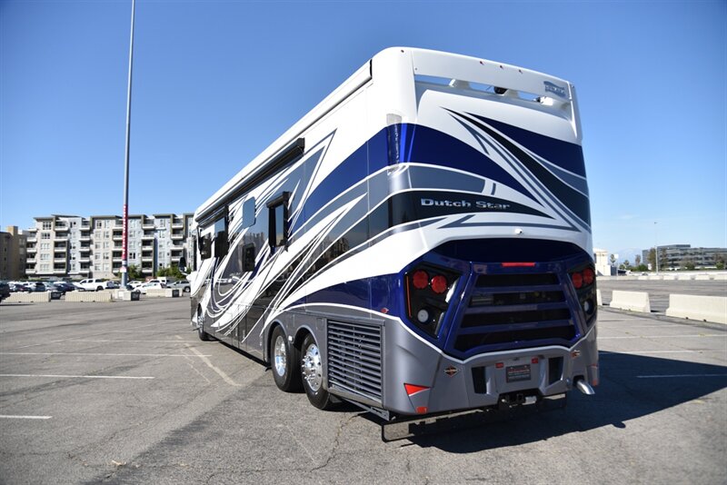 2021 Newmar Dutch Star 4326   - Photo 4 - Orange, CA 92867
