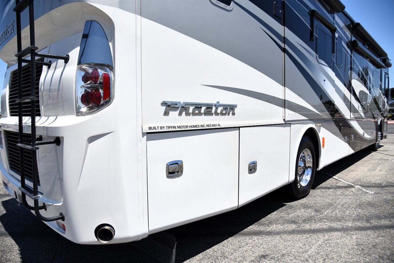 2017 Tiffin Phaeton 40QBH - Photo 11 - Orange, CA 92867