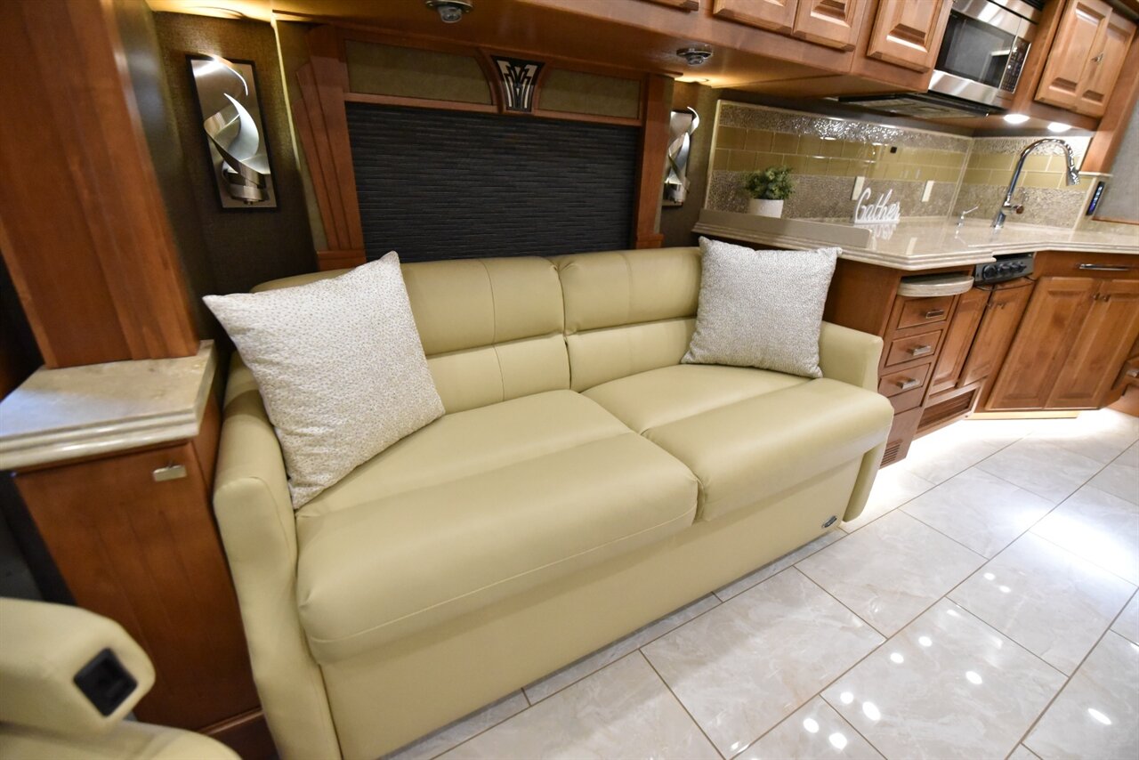 2017 Tiffin Phaeton 40QBH - Photo 53 - Orange, CA 92867