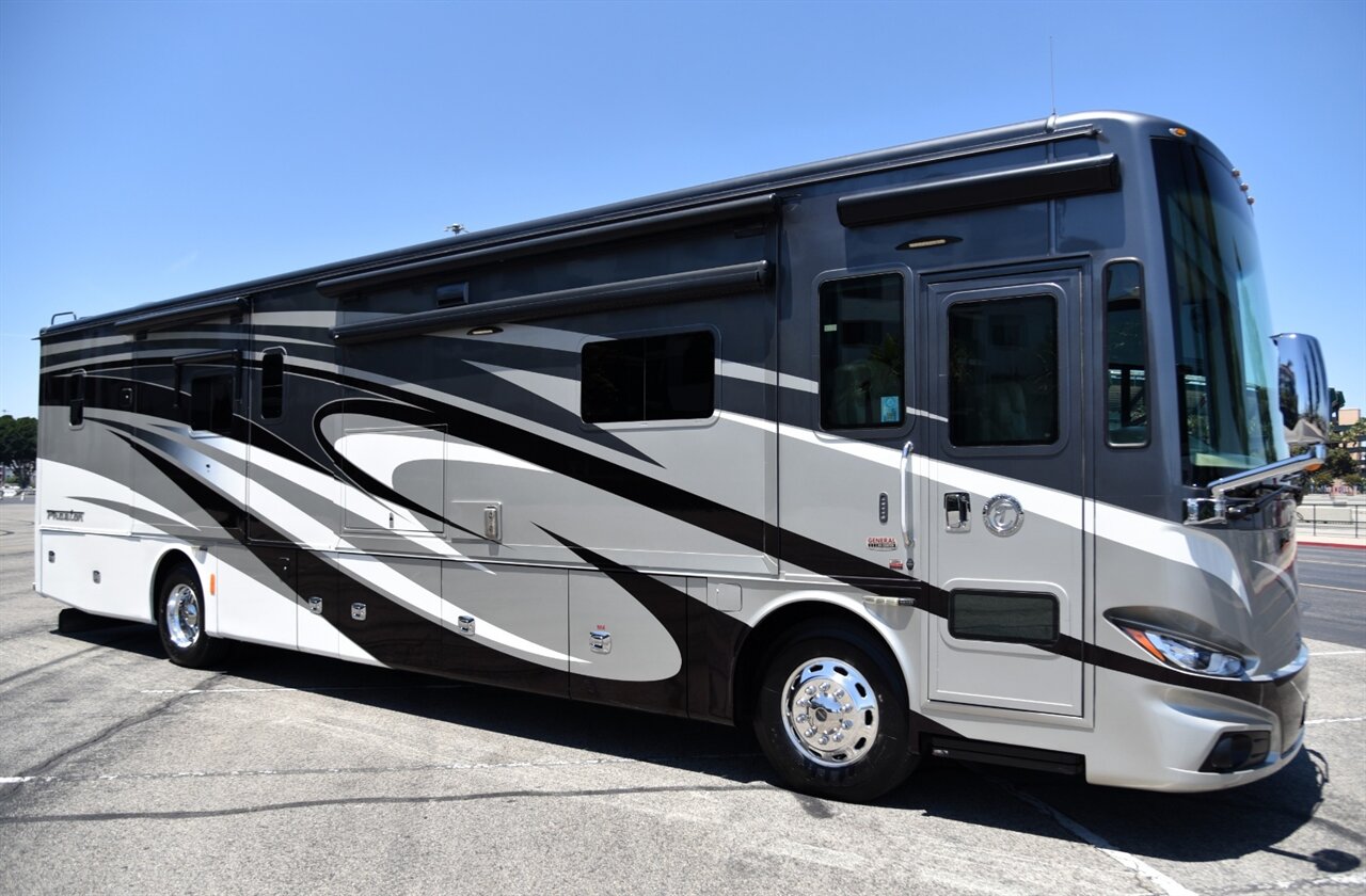 2017 Tiffin Phaeton 40QBH - Photo 5 - Orange, CA 92867